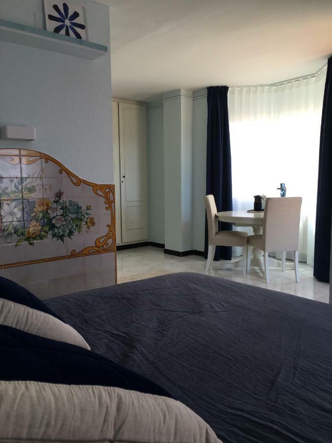 Bed and Breakfast Casa Balmins Sitges Exterior foto